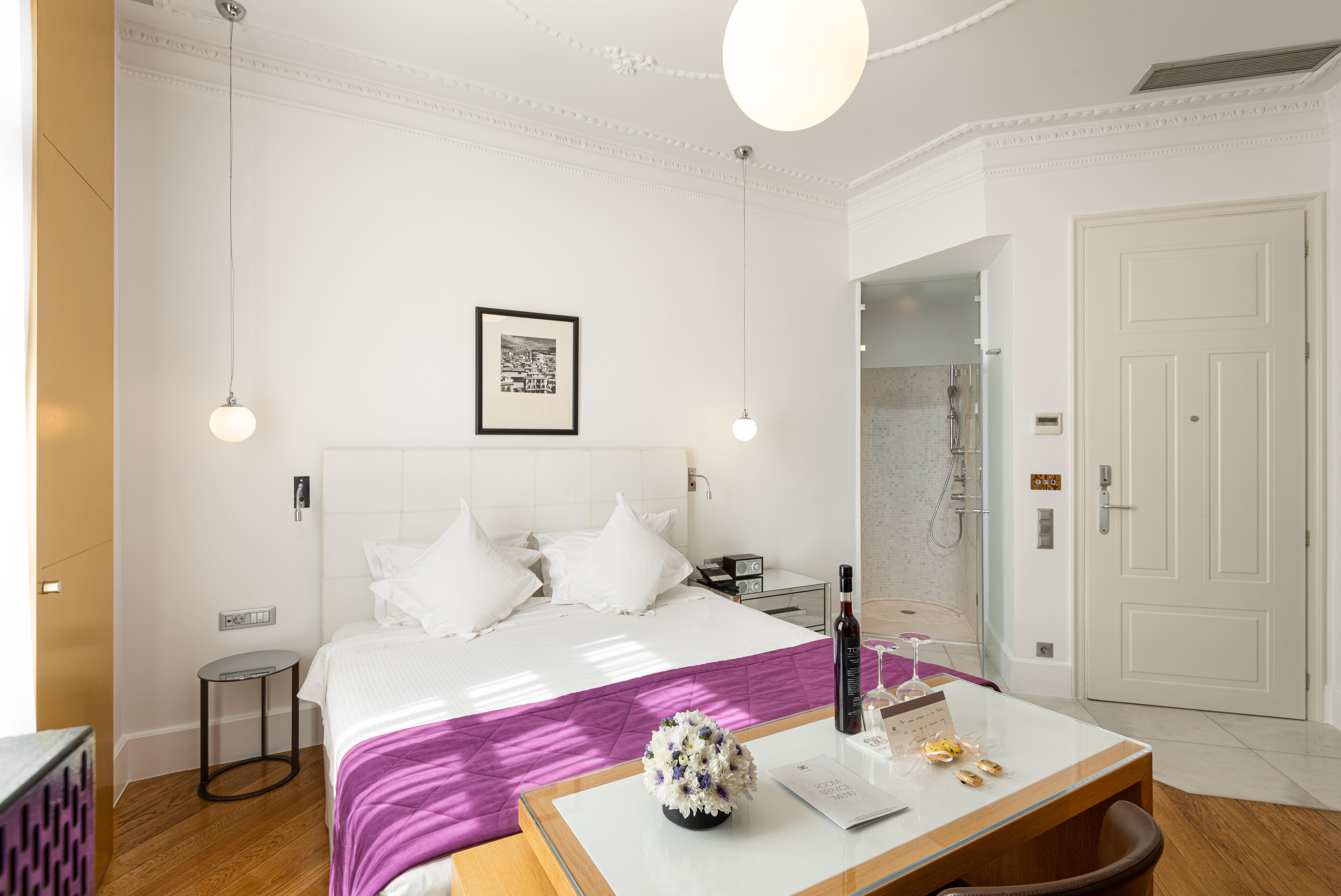 The Excelsior - Small Luxury Hotels Of The World Thessaloníki Luaran gambar A room at the Hotel