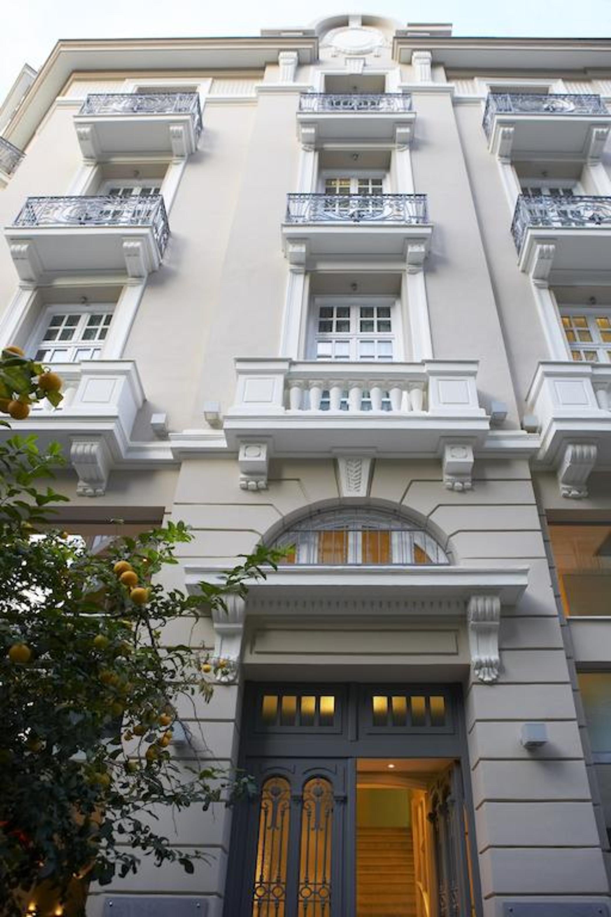 The Excelsior - Small Luxury Hotels Of The World Thessaloníki Luaran gambar Neoclassical balconies in the Old Town of Nicosia